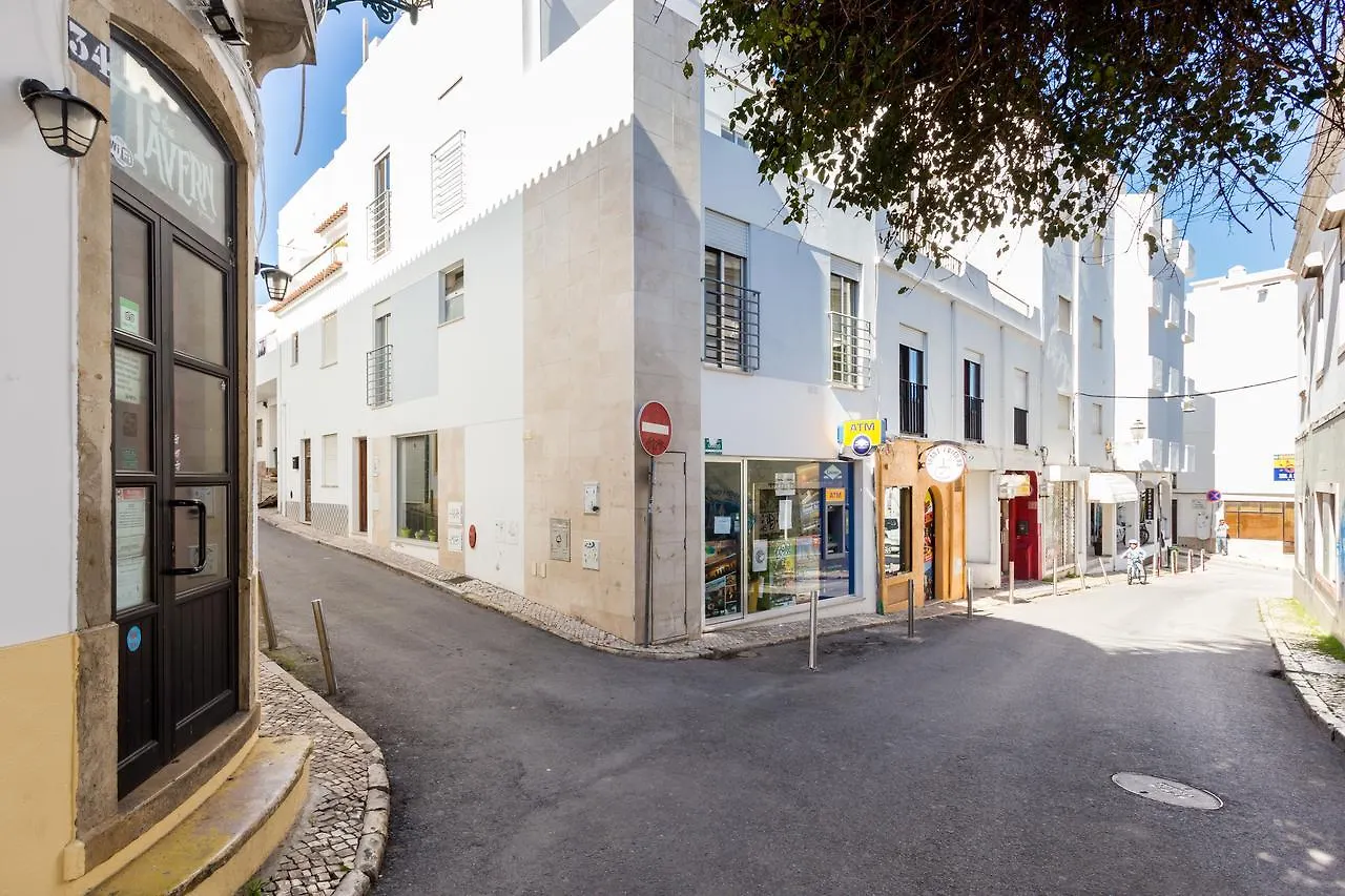 The 17 Party Hostel Λάγος